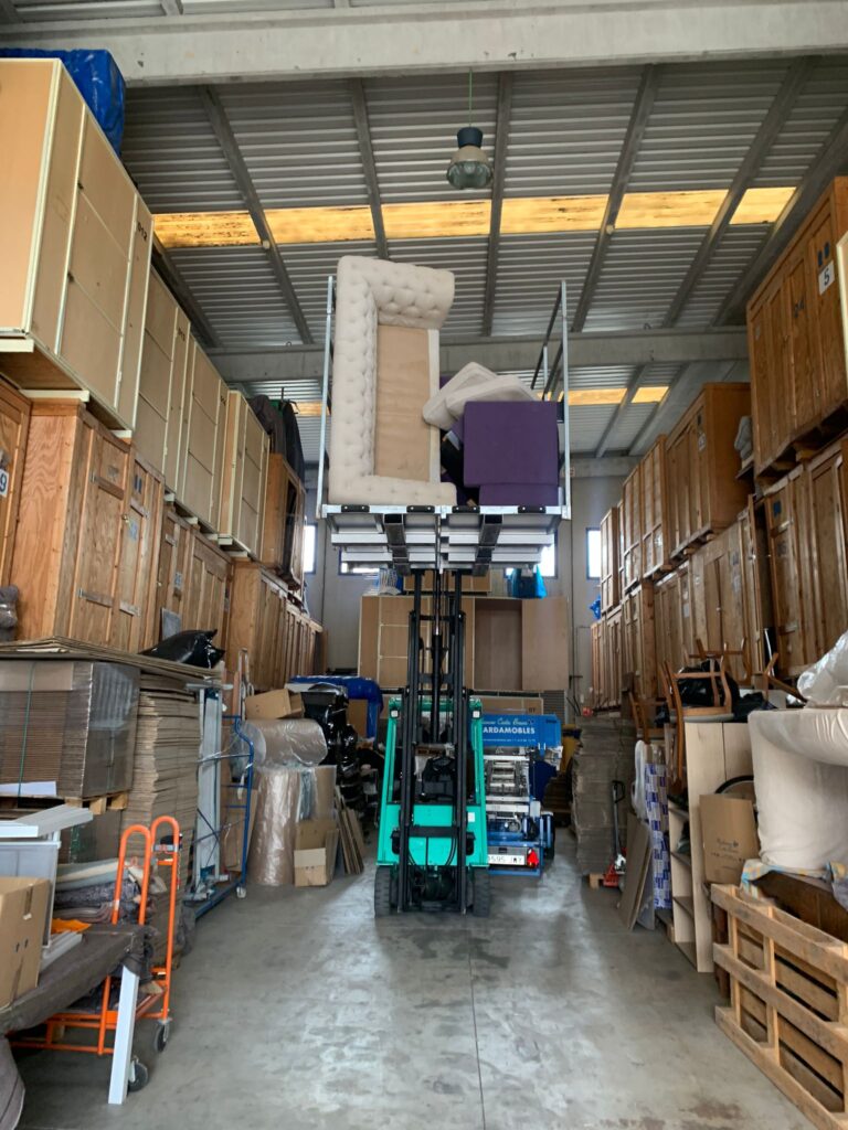 Mudanzas económicas San Feliu de Guixols